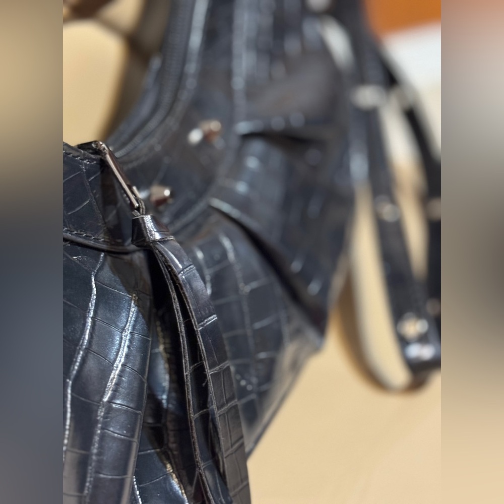 Crocodile Pattern Shoulder Bag EUC - image 5